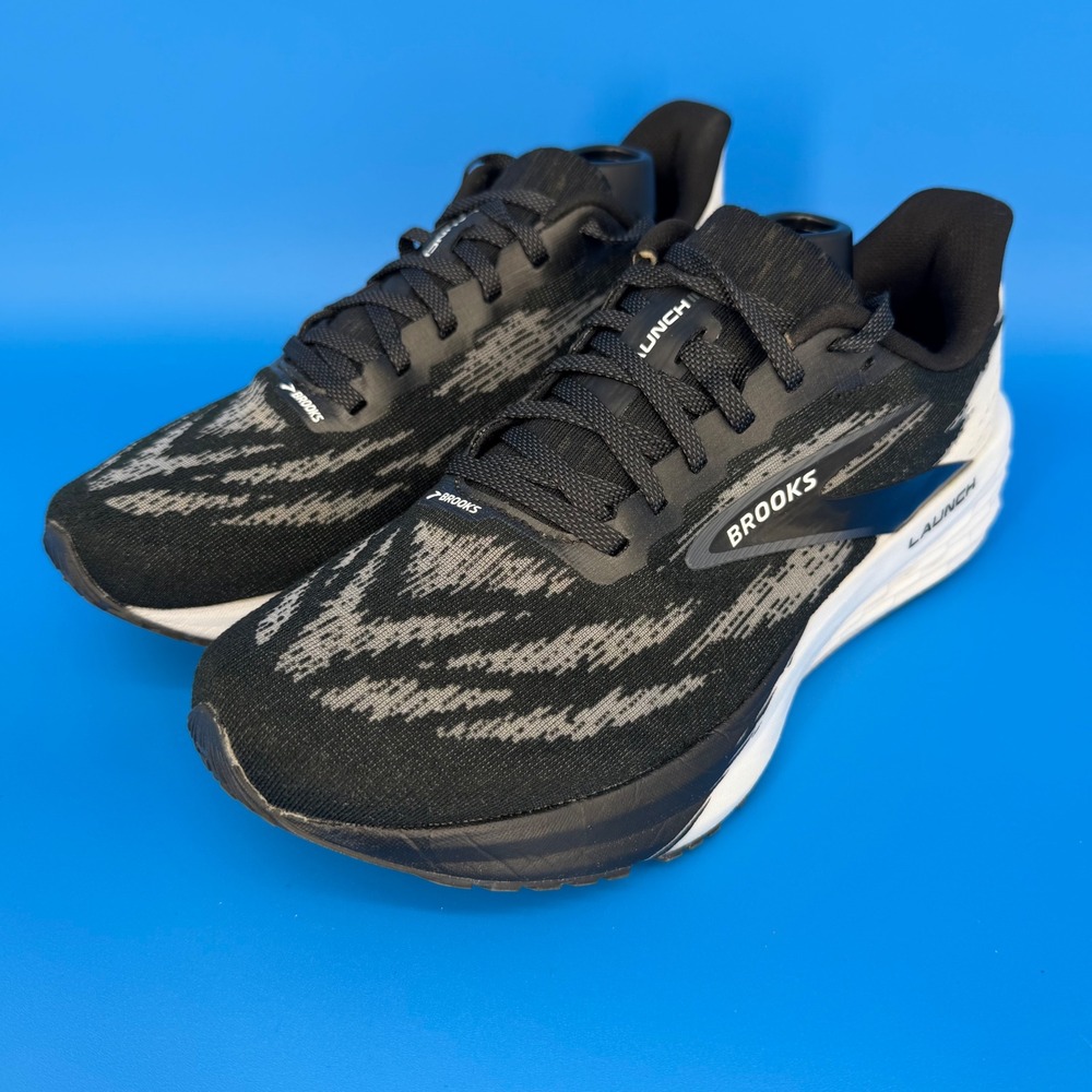 Brooks Launch 9 Womens 10 Wide Running Shoes Black White 1204391D087 DNA FLASH